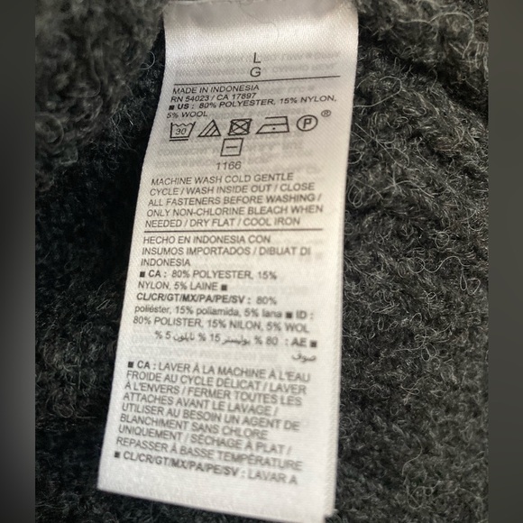Old Navy Charcoal Cardigan - Picture 4 of 5